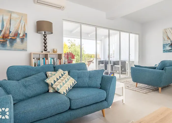 Ladera By Abahana Willa *